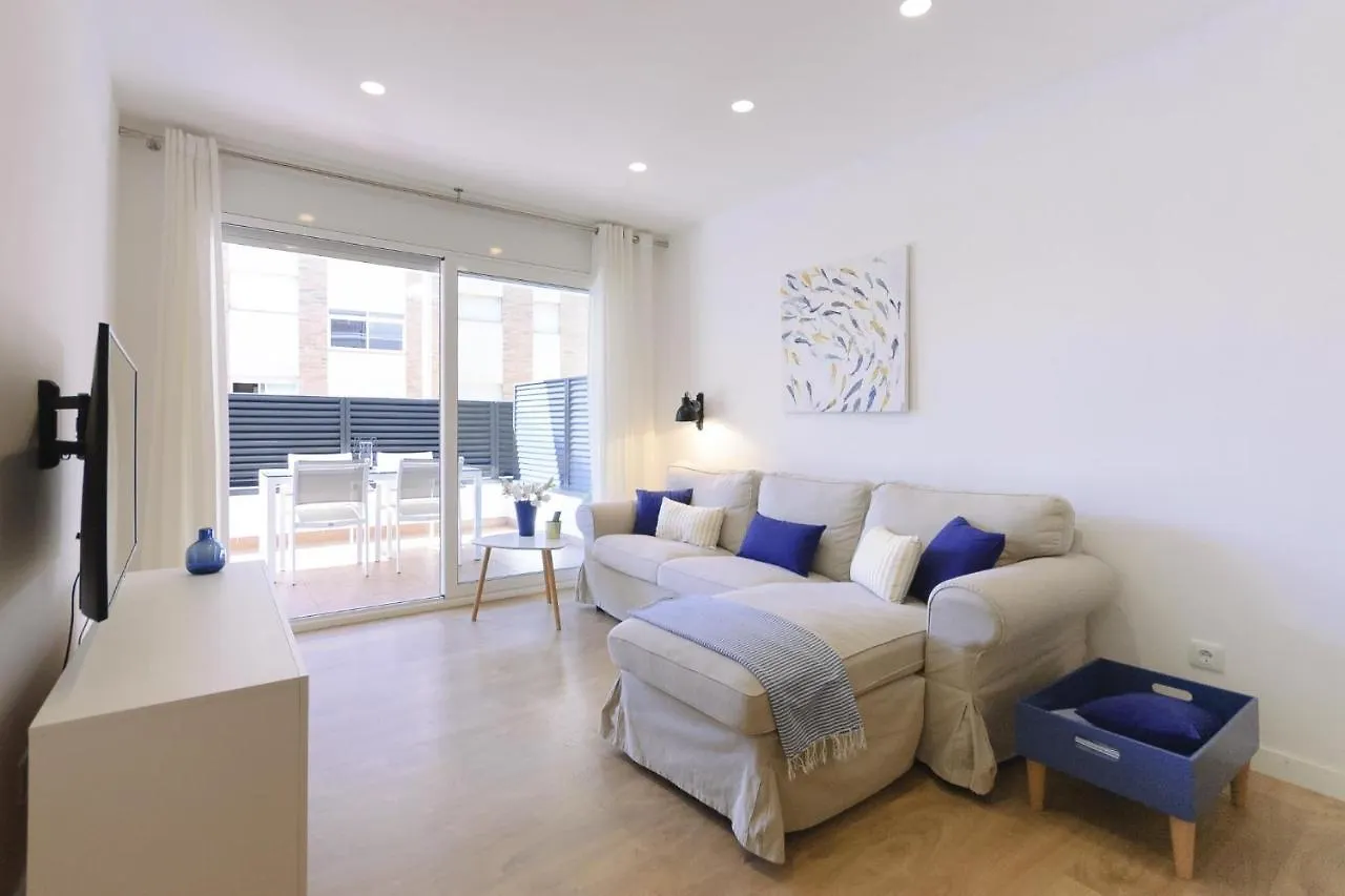 Lets Holidays Cozy Apartment With Terrace Tossa de Mar