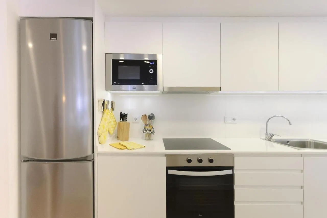 Lets Holidays Cozy Apartment With Terrace Tossa de Mar