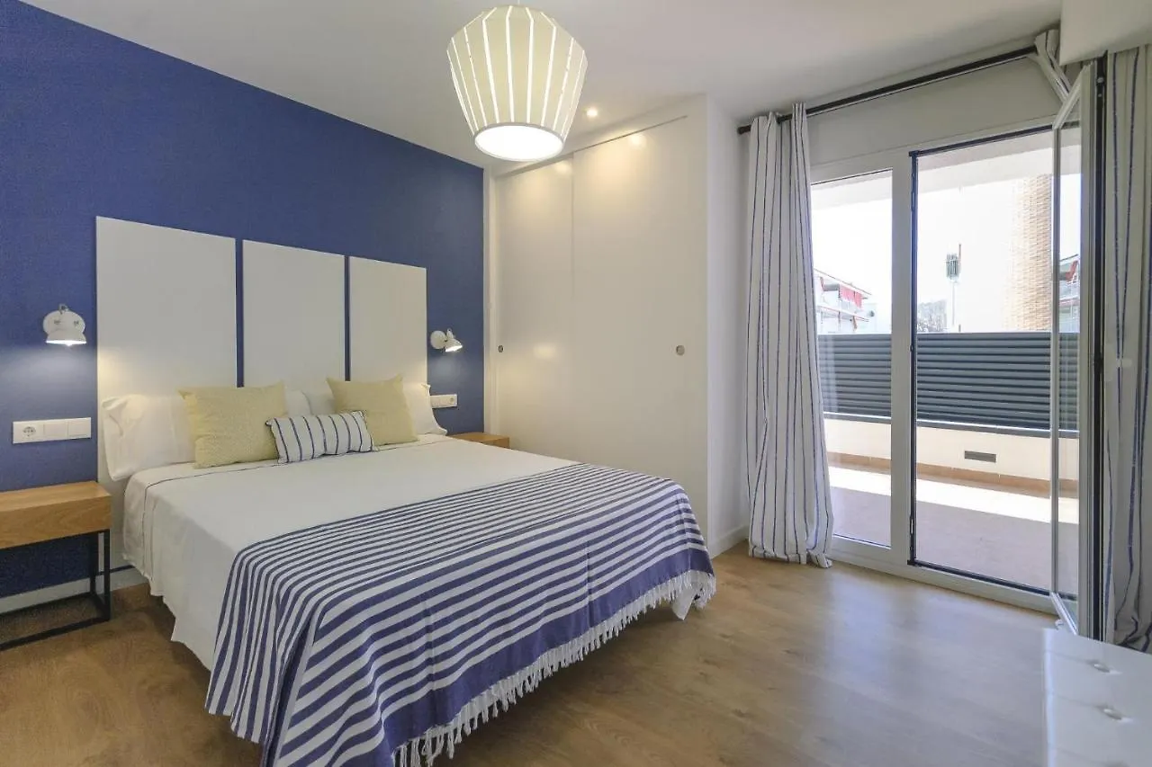 Lets Holidays Cozy Apartment With Terrace Tossa de Mar