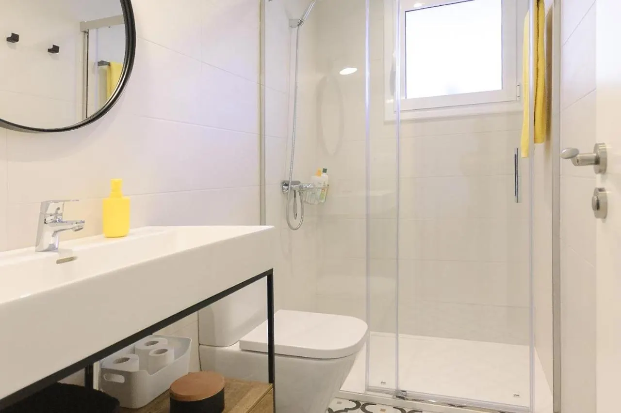 Lets Holidays Cozy Apartment With Terrace Tossa de Mar